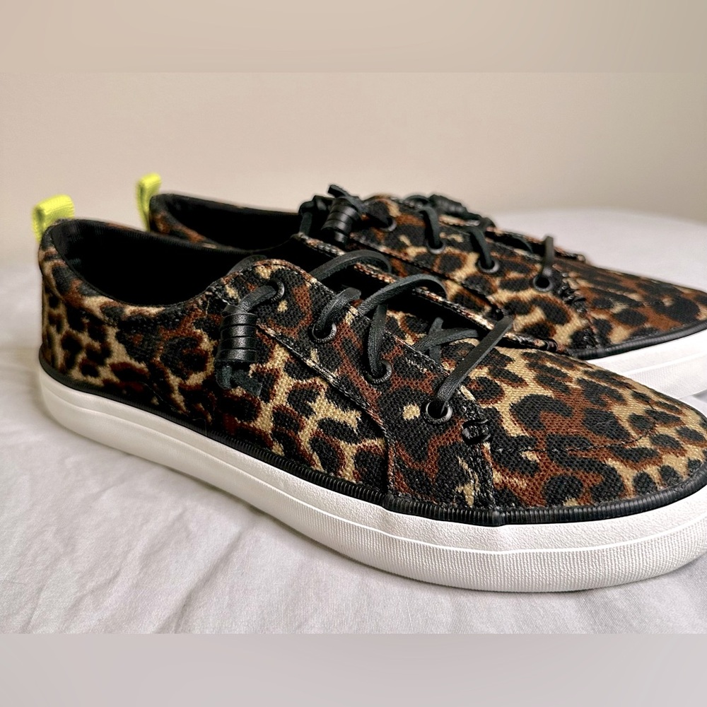 NWOT | Sperry Seacycled Crest Vibe Animal Print Sneakers |Size 8 1/2